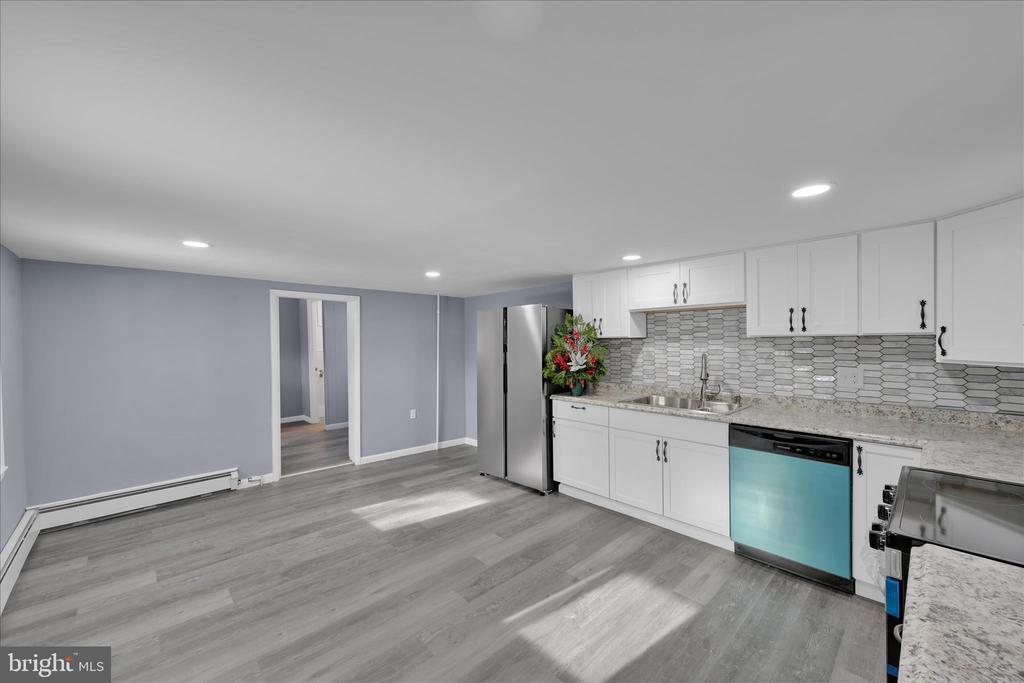 2 E EDGAR LEWIS STREET