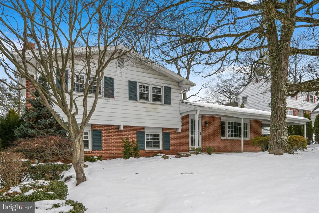 114 S 25TH STREET