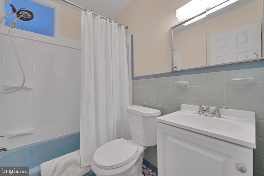 114 S 25TH STREET