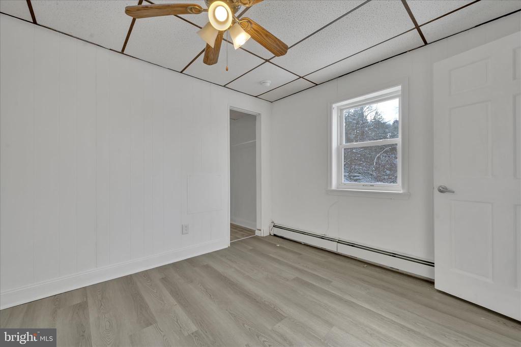 1023 W SCHUYLKILL