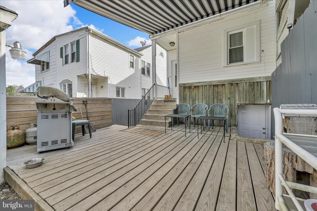 9 N 22ND STREET