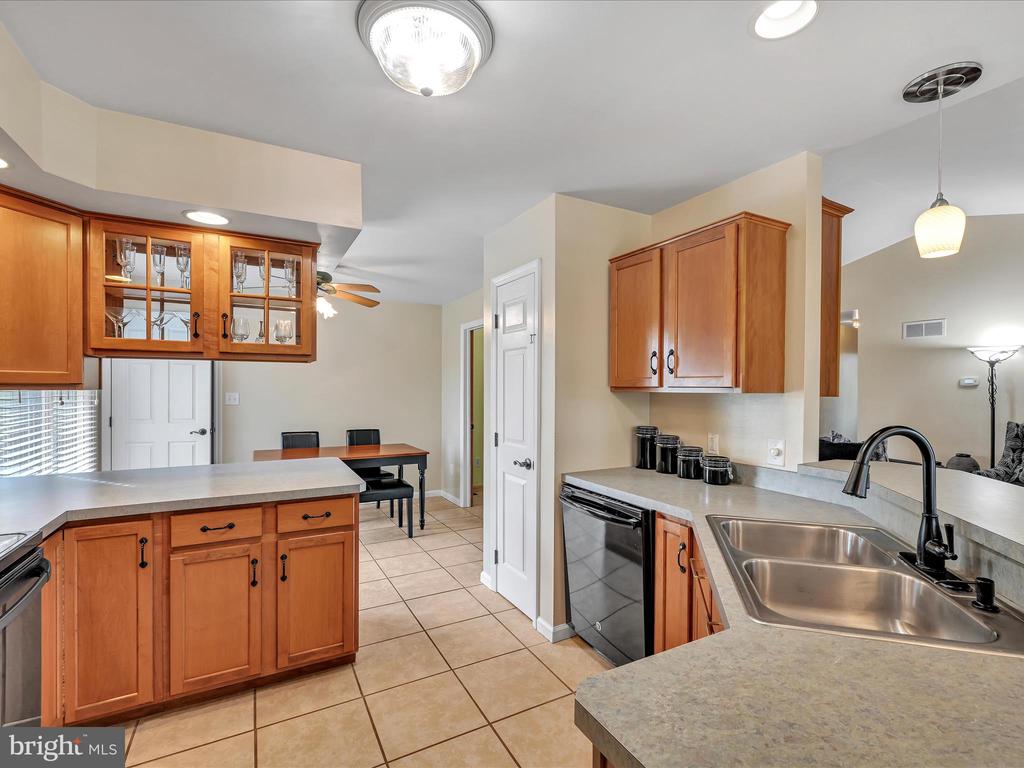 1353 STAG DRIVE