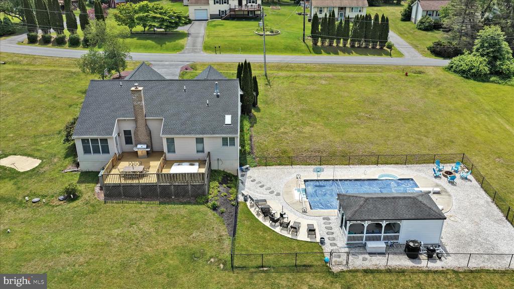 1353 STAG DRIVE