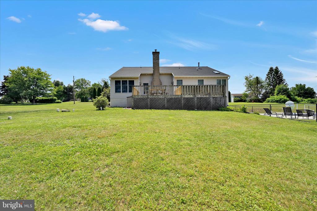 1353 STAG DRIVE