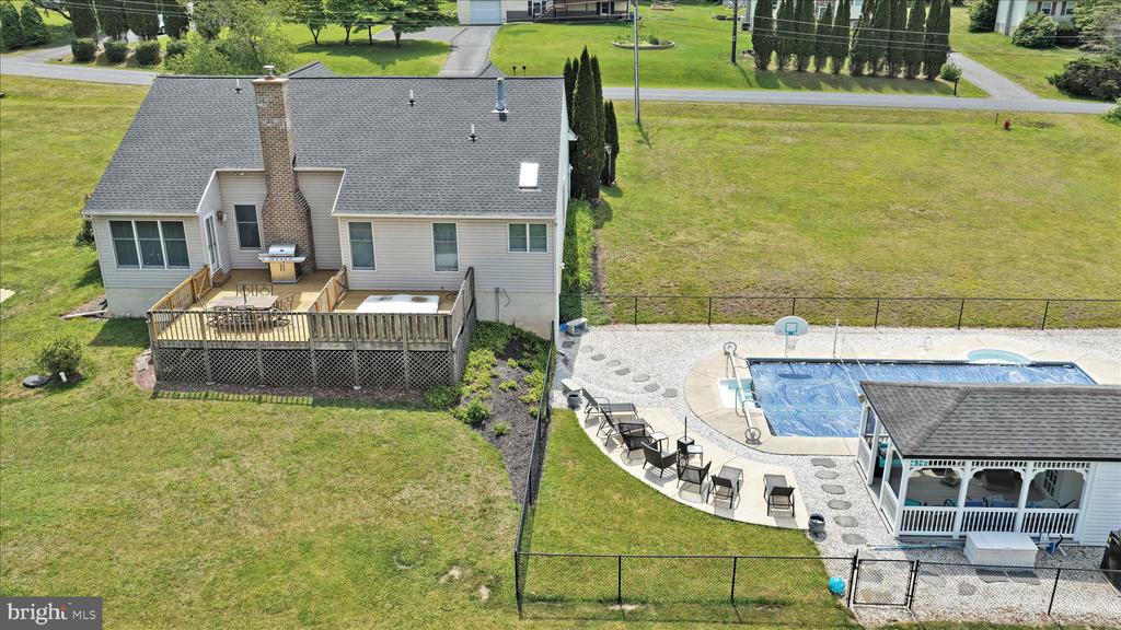 1353 STAG DRIVE