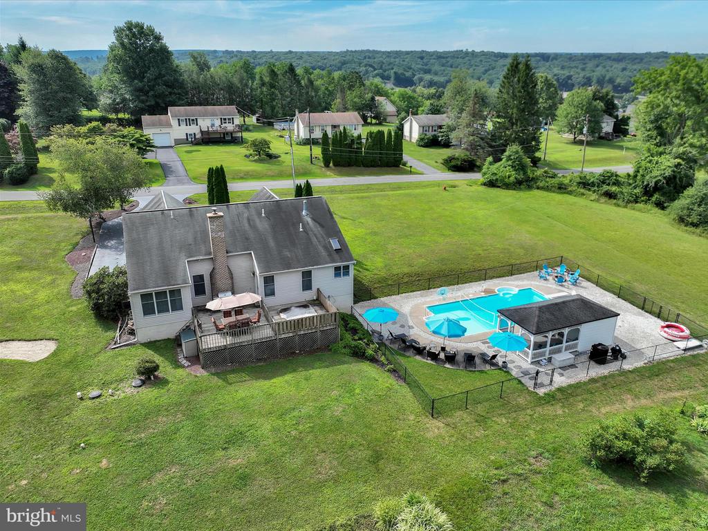 1353 STAG DRIVE