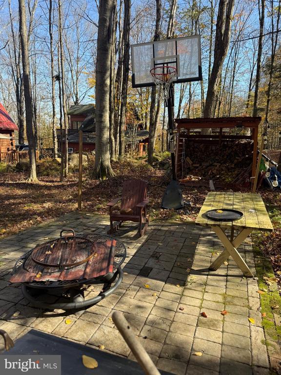 199 LAKEVIEW DRIVE W
