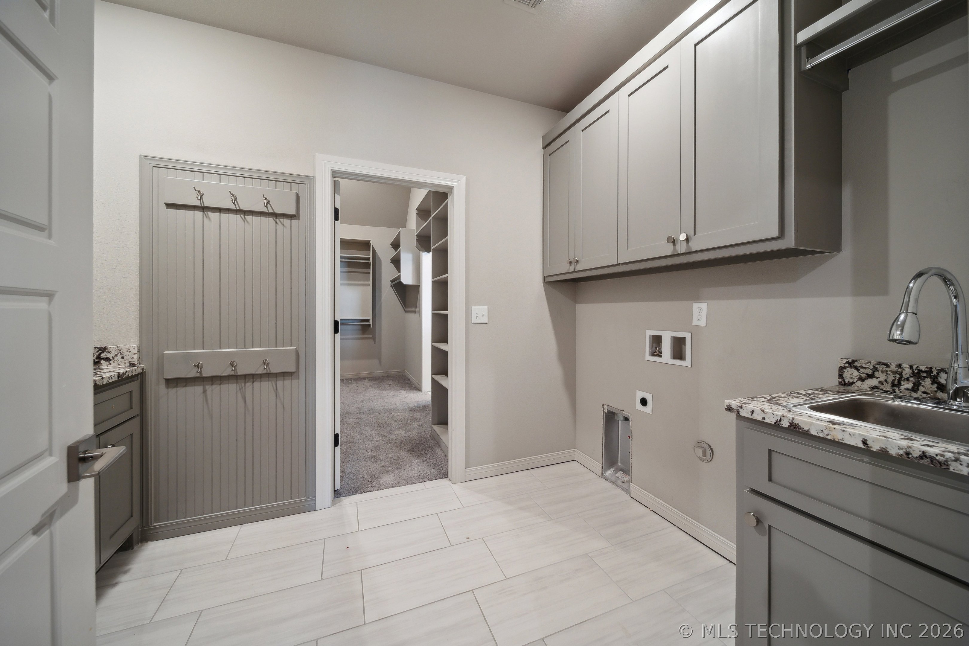 2106 E 138th Place S
