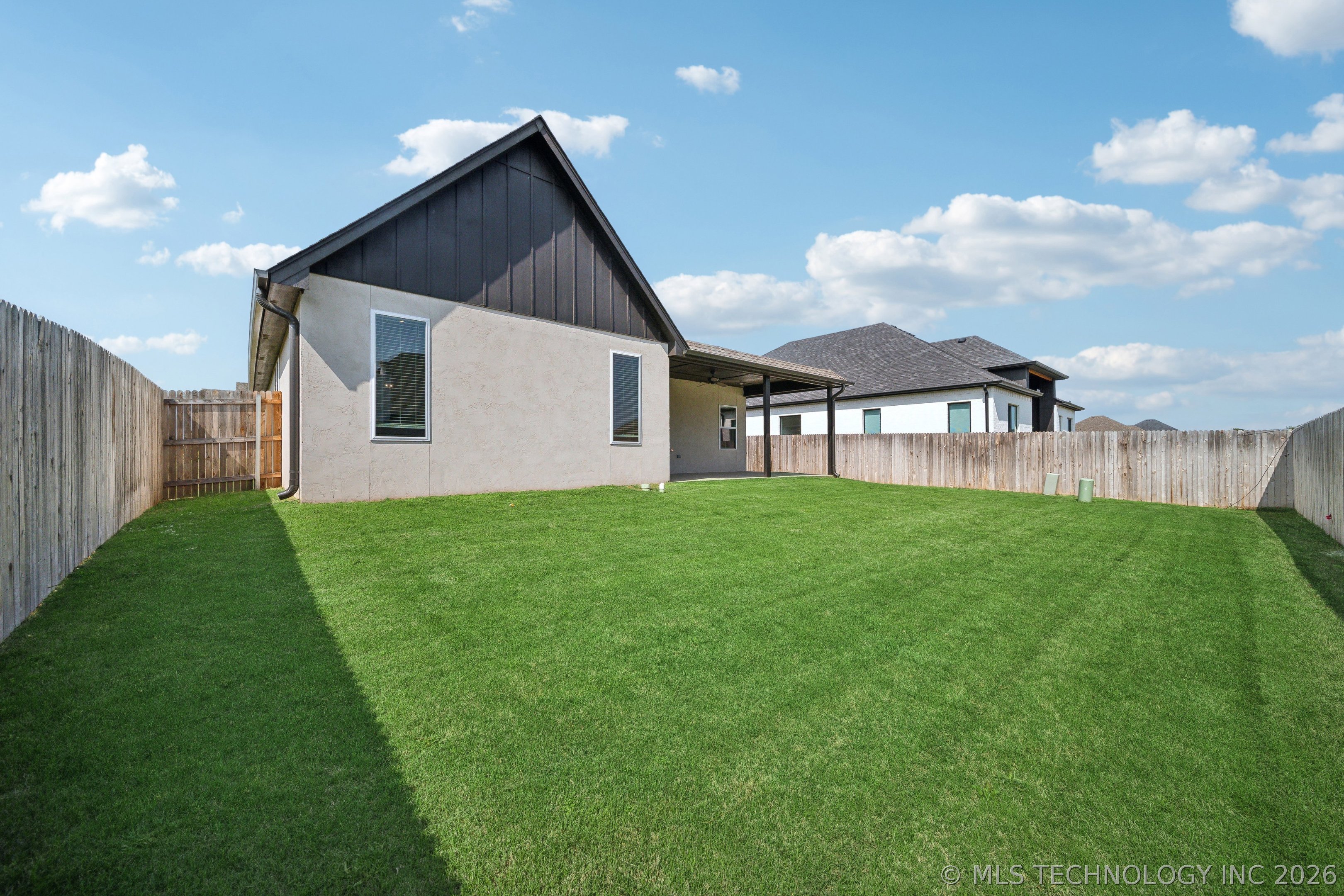 2106 E 138th Place S