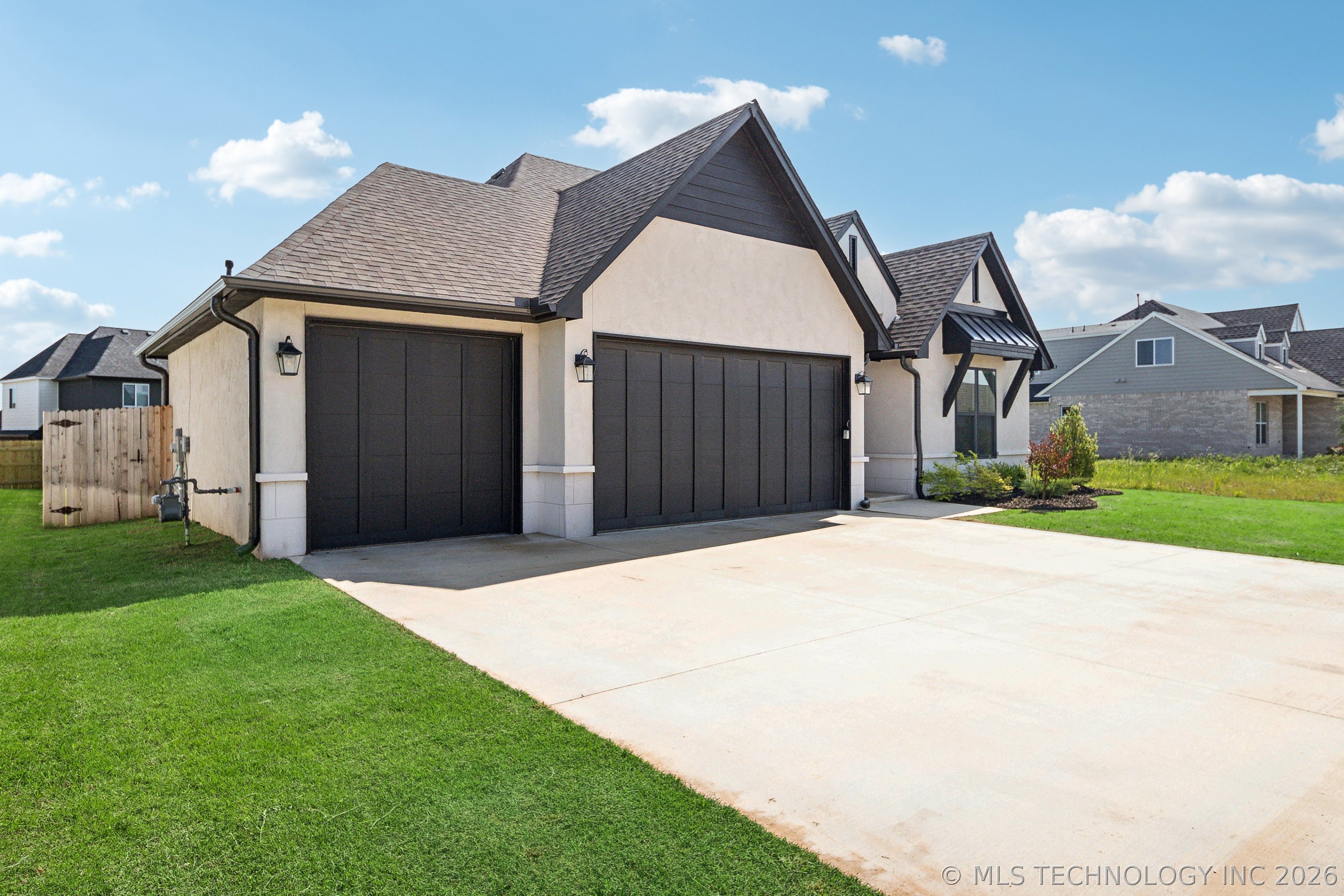2106 E 138th Place S