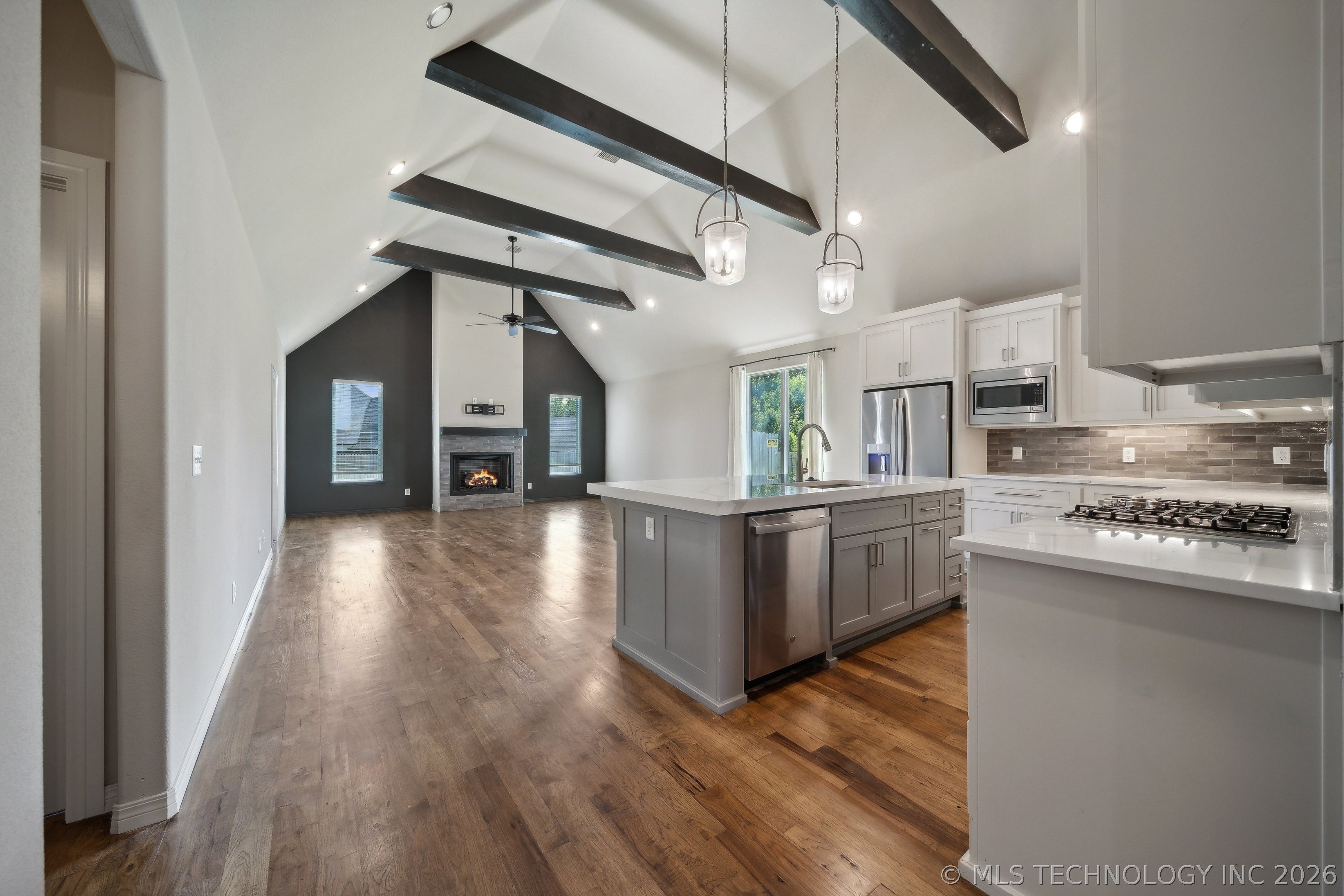 2106 E 138th Place S