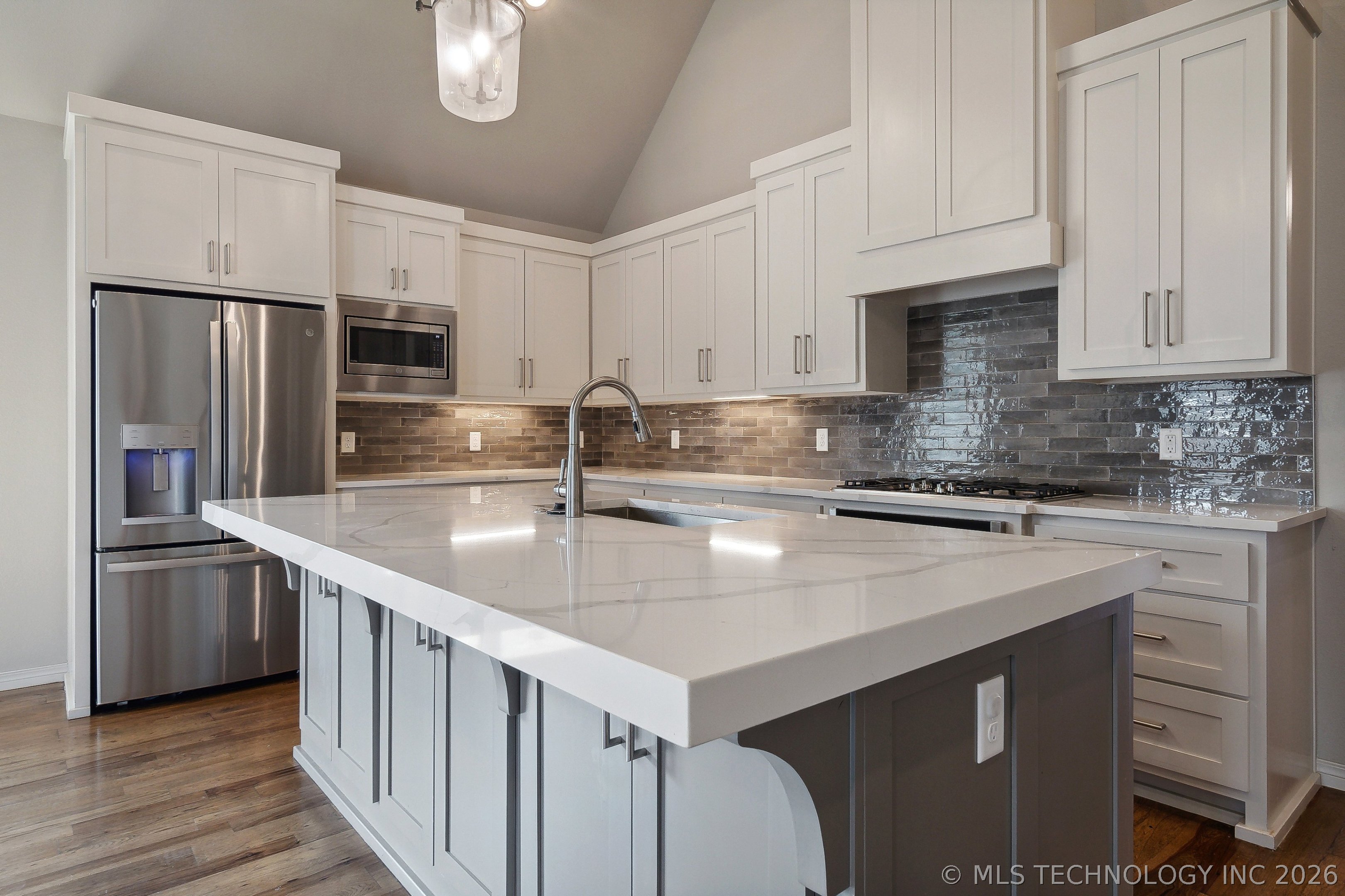 2106 E 138th Place S