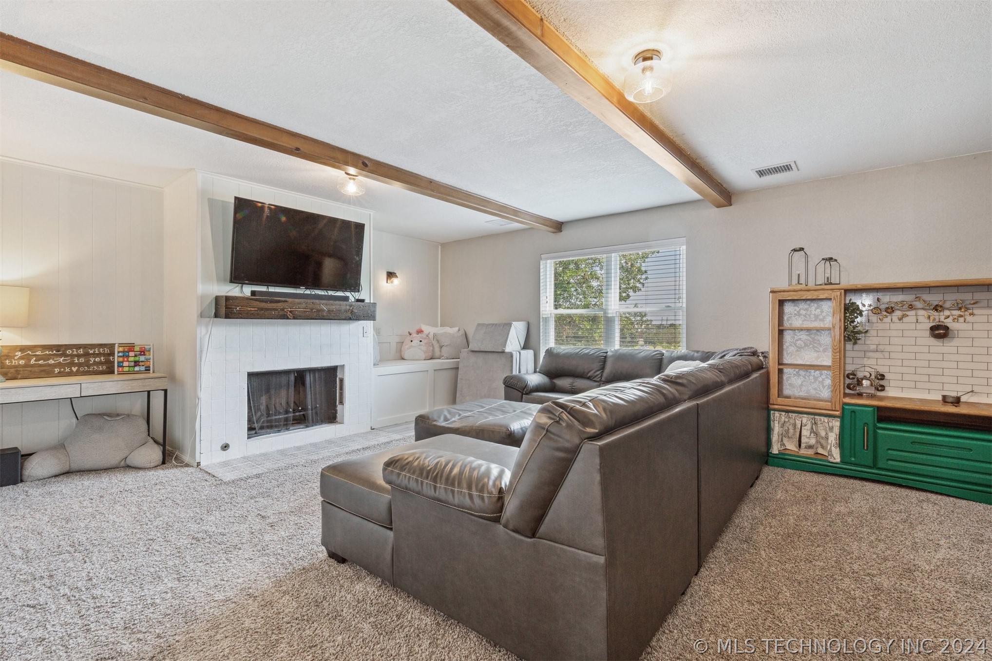 7803 S 80th East Avenue