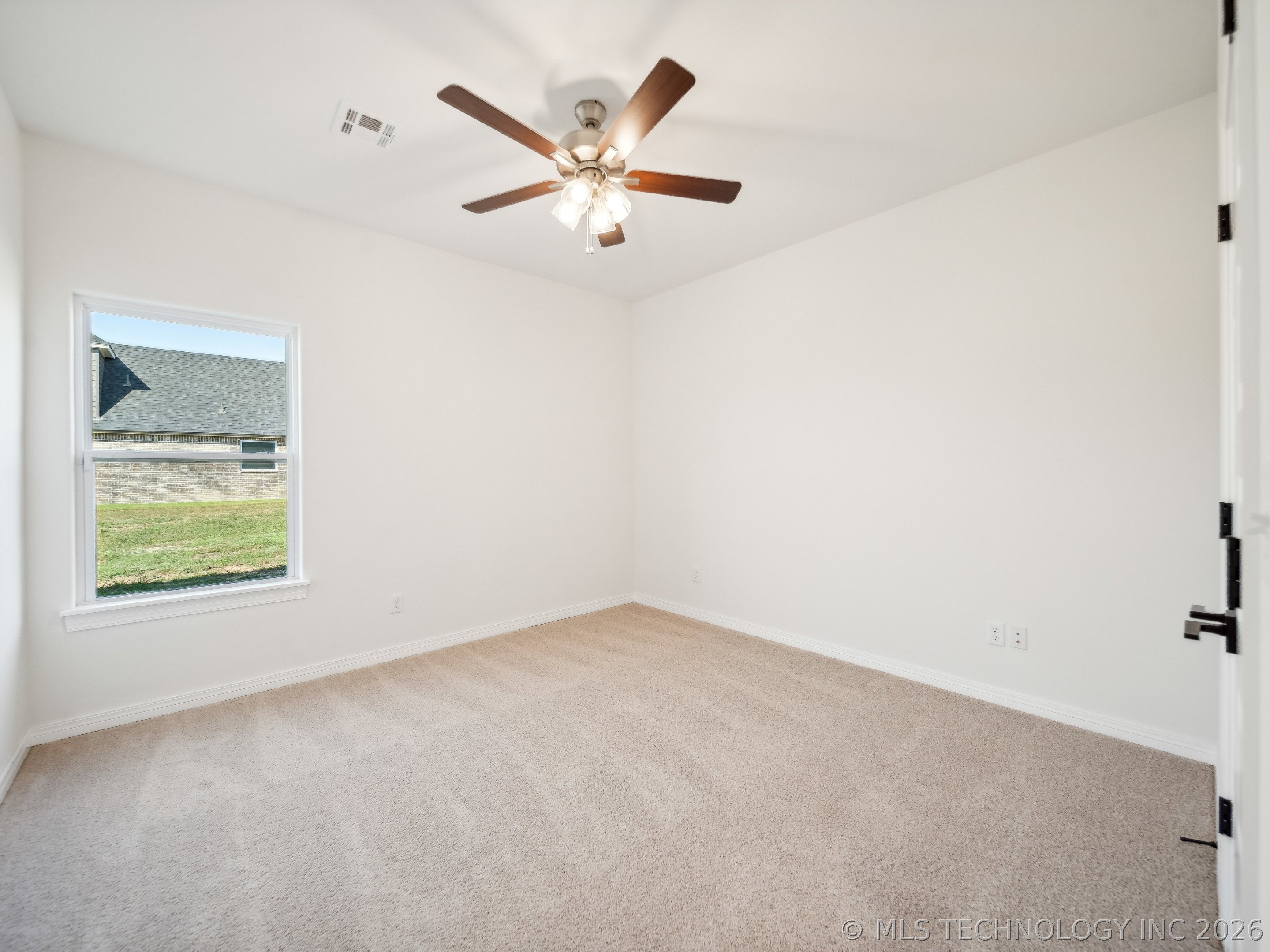 13715 S 20th Place E