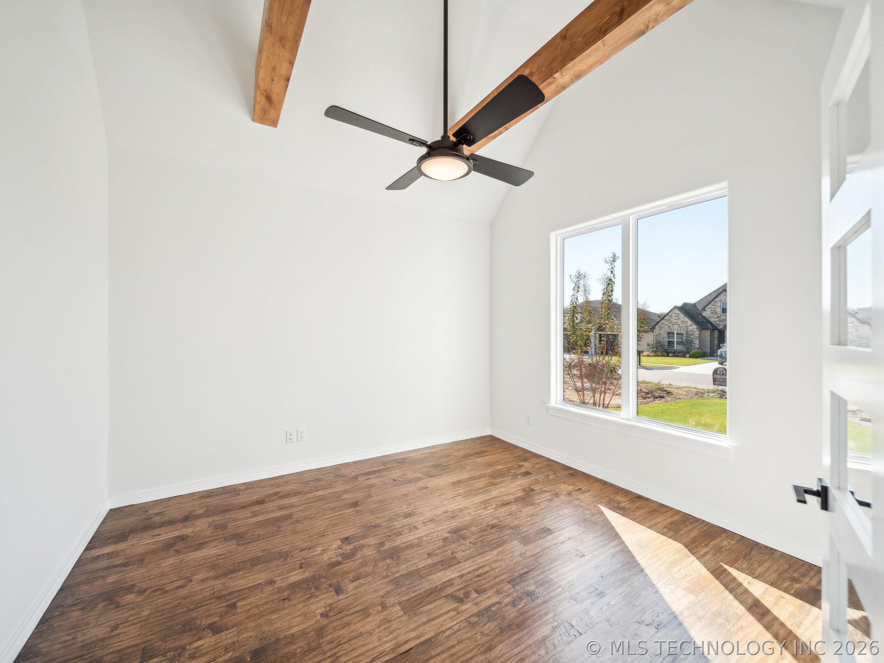 13715 S 20th Place E