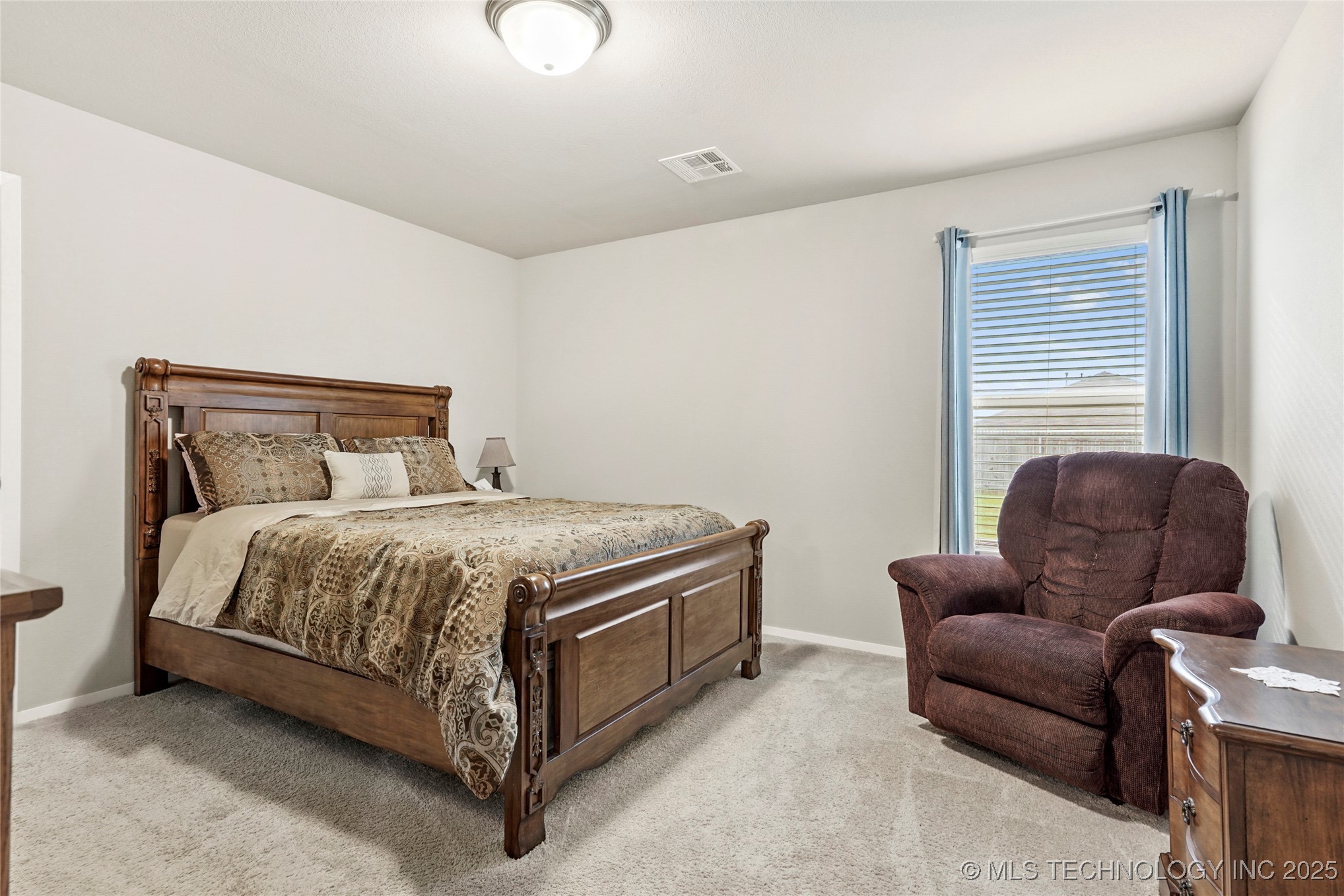 1541 S 30th Court