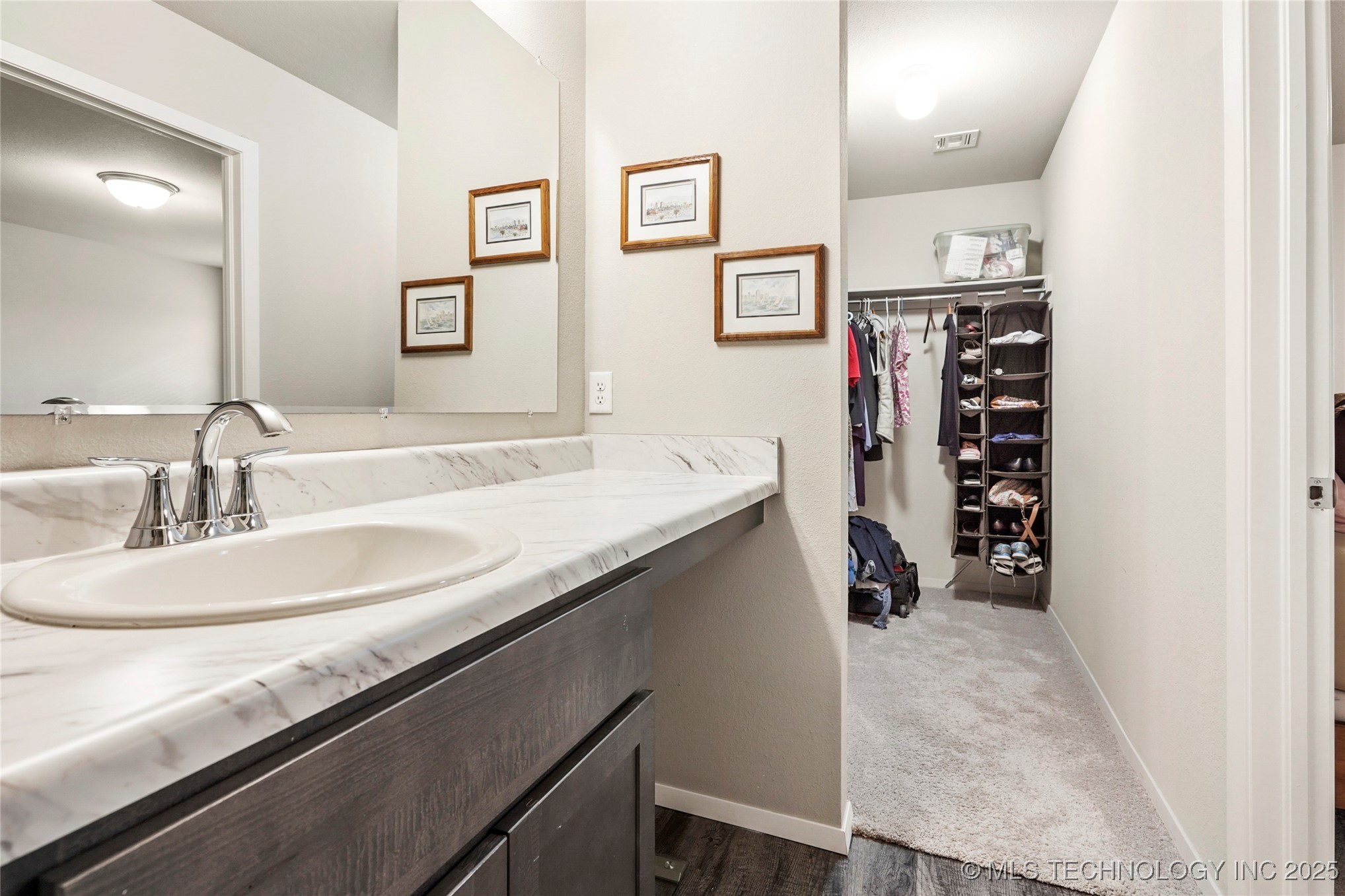 1541 S 30th Court