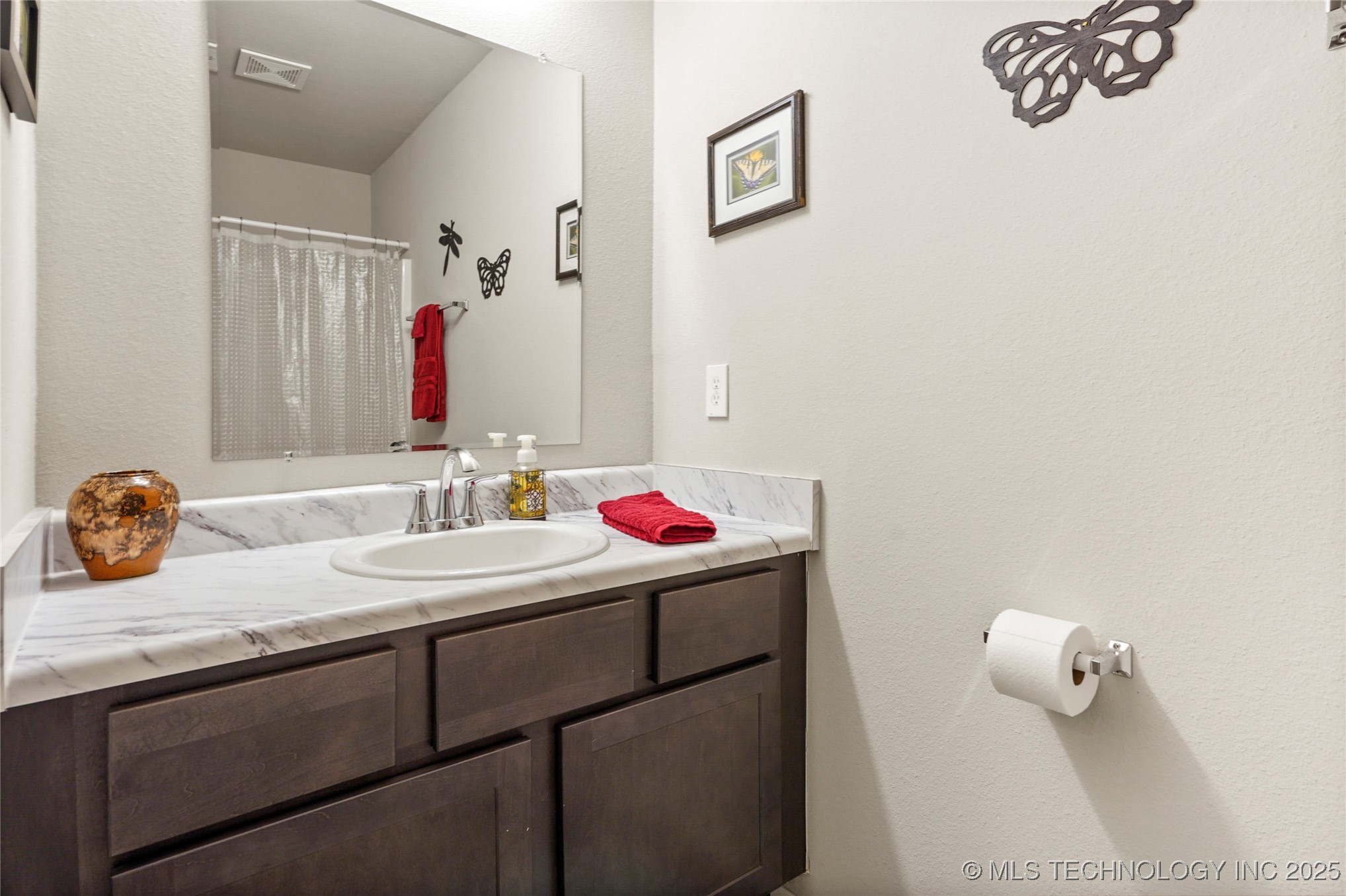 1541 S 30th Court