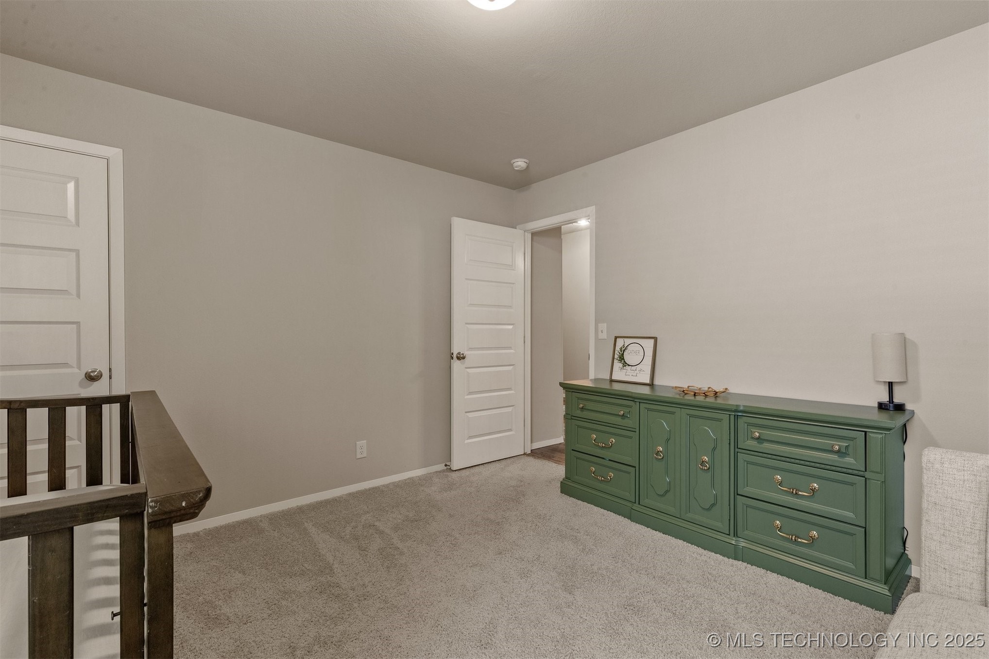 2819 Quincy Street