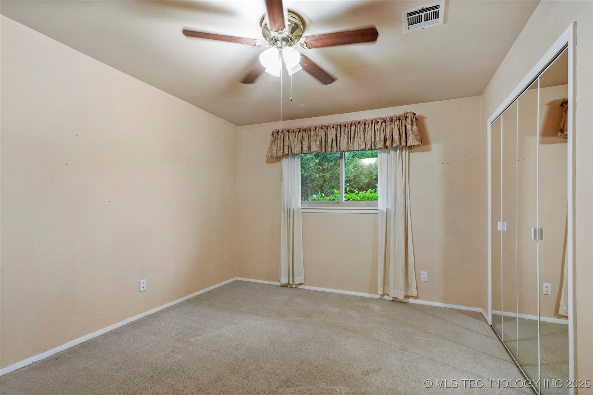 6946 E 20th Place