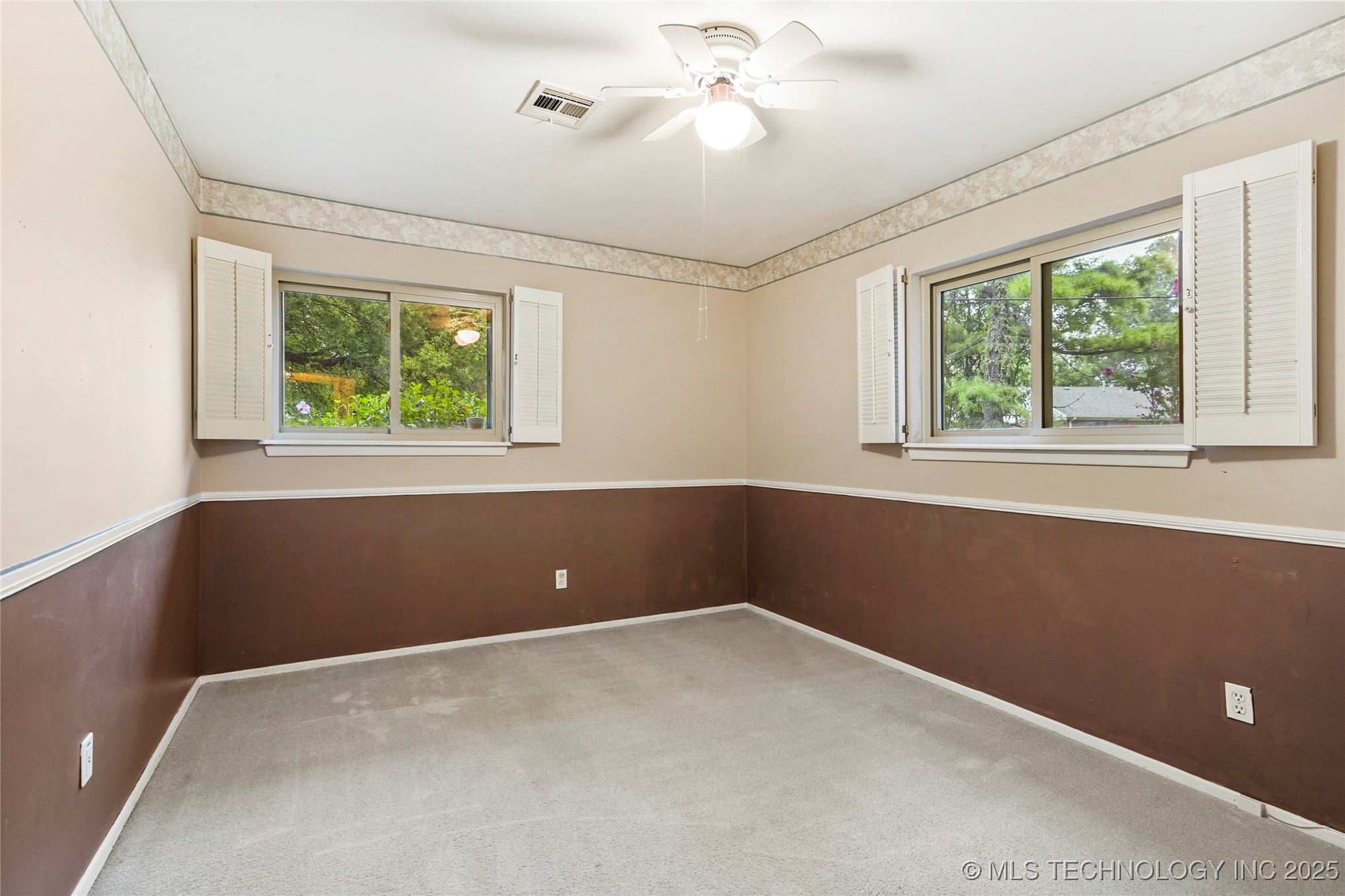 6946 E 20th Place
