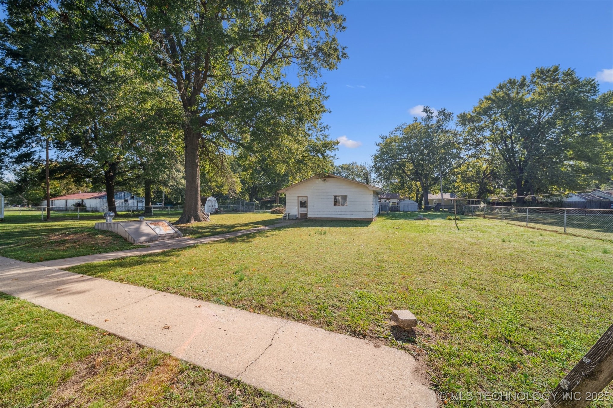 422 N Foreman Street