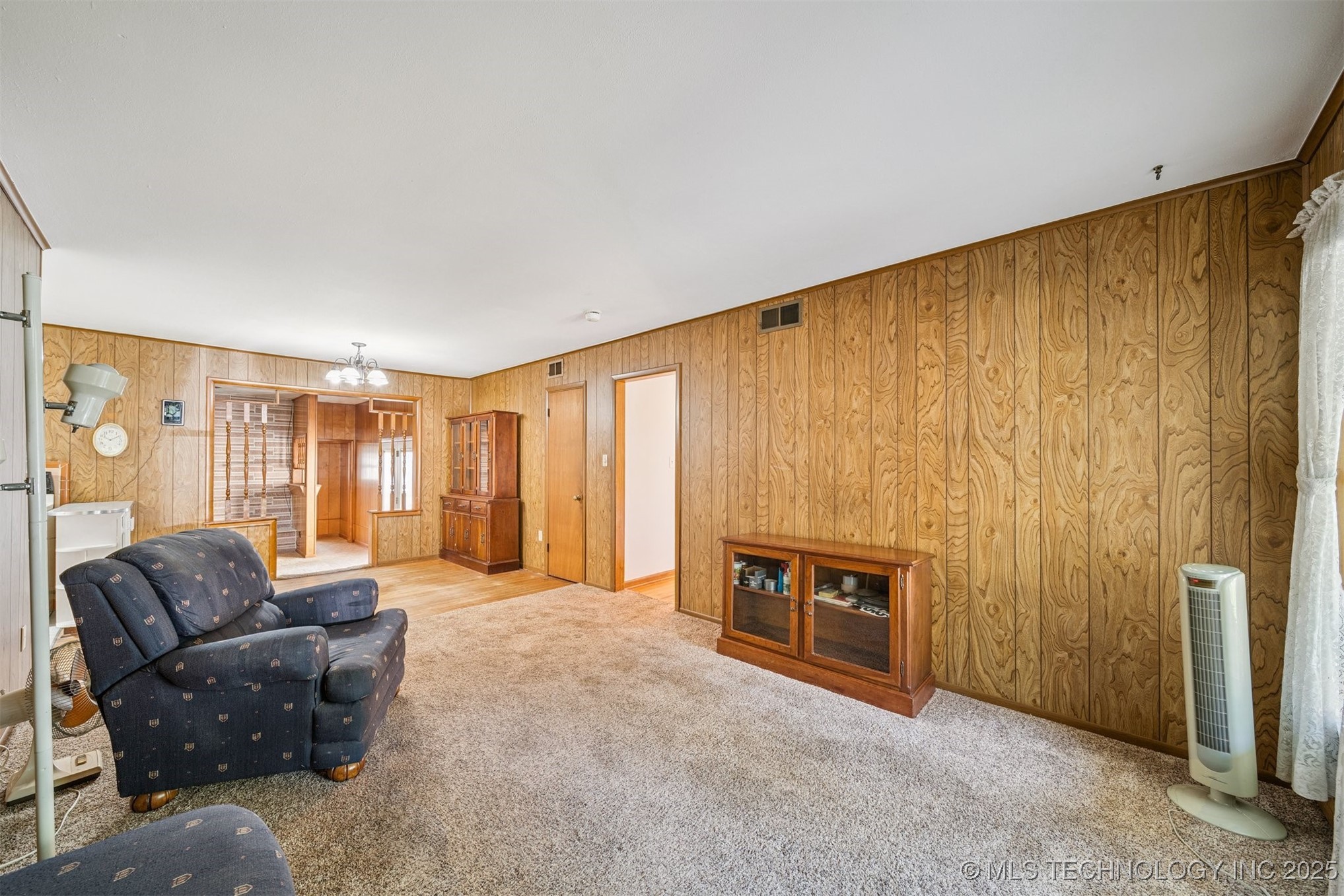 422 N Foreman Street