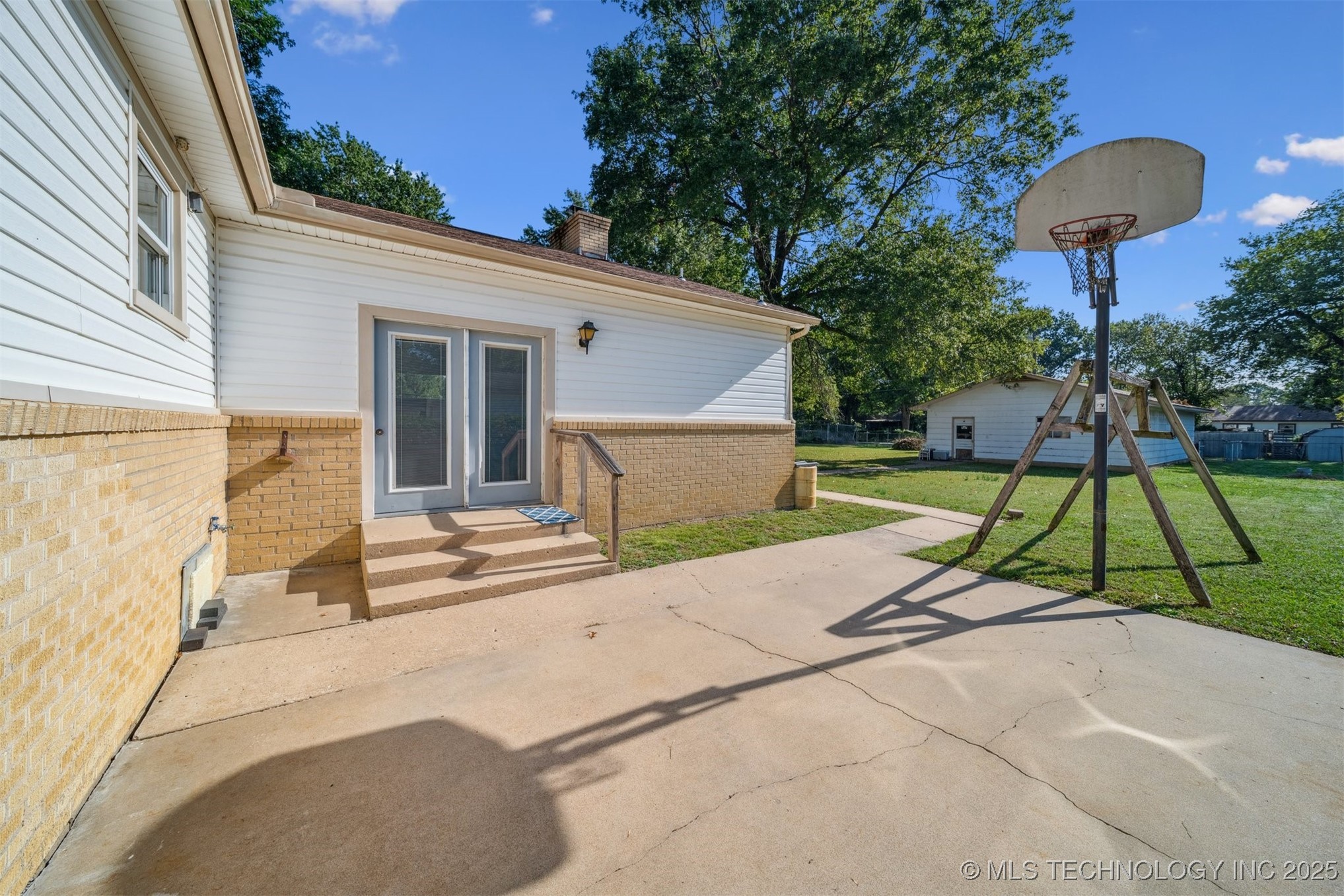 422 N Foreman Street