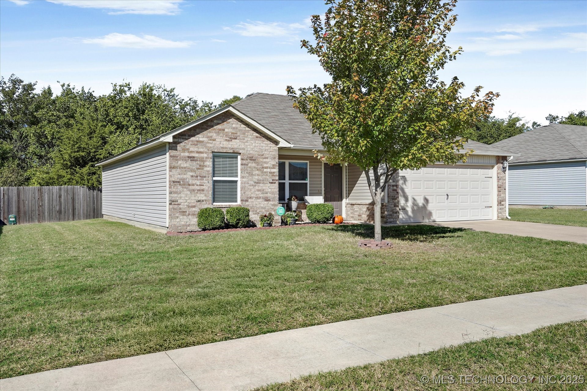 10702 N 100th East Avenue