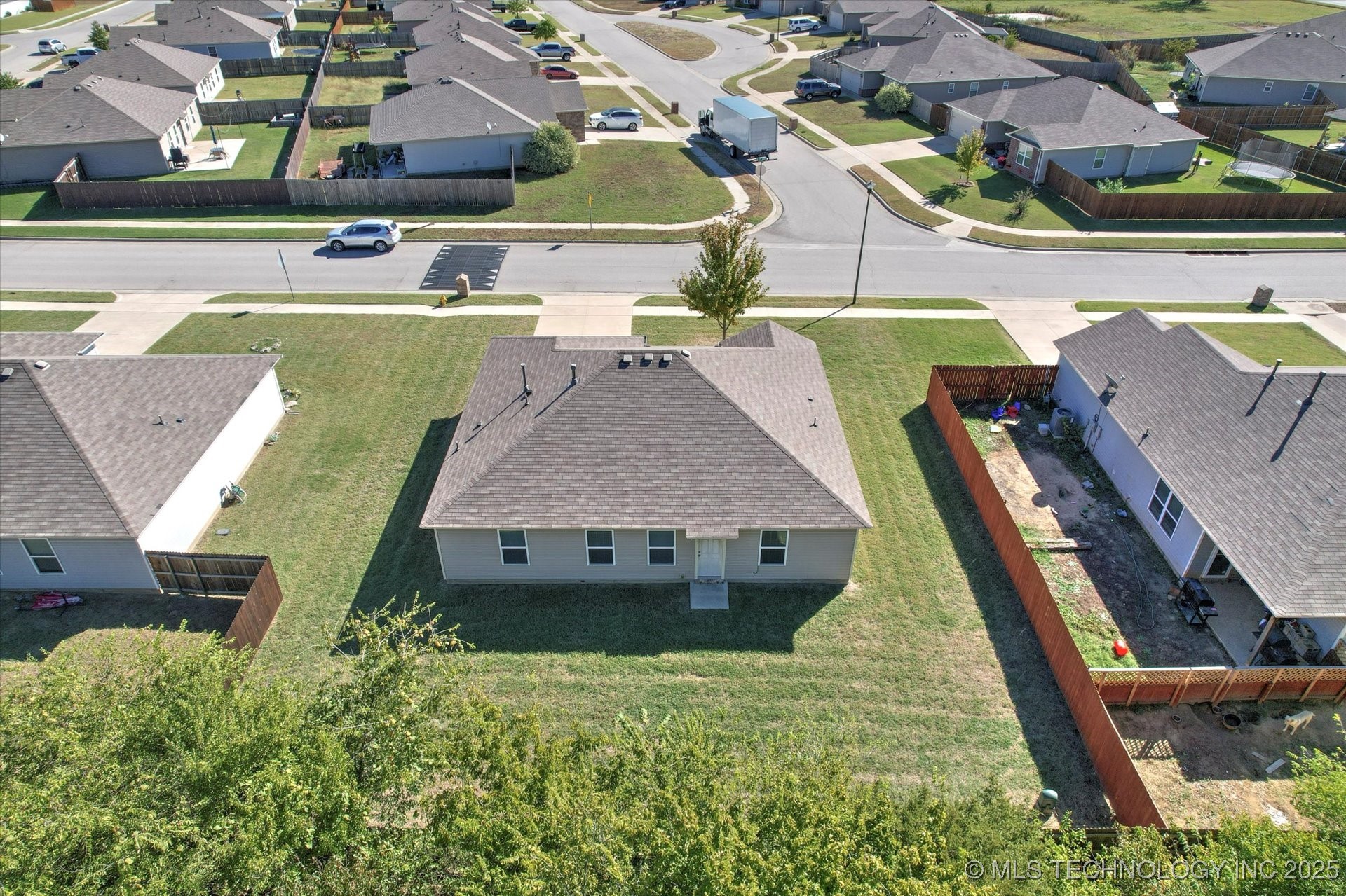 10702 N 100th East Avenue
