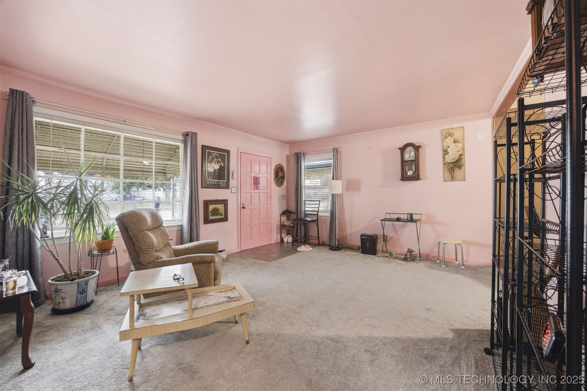 2317 W 47th Place