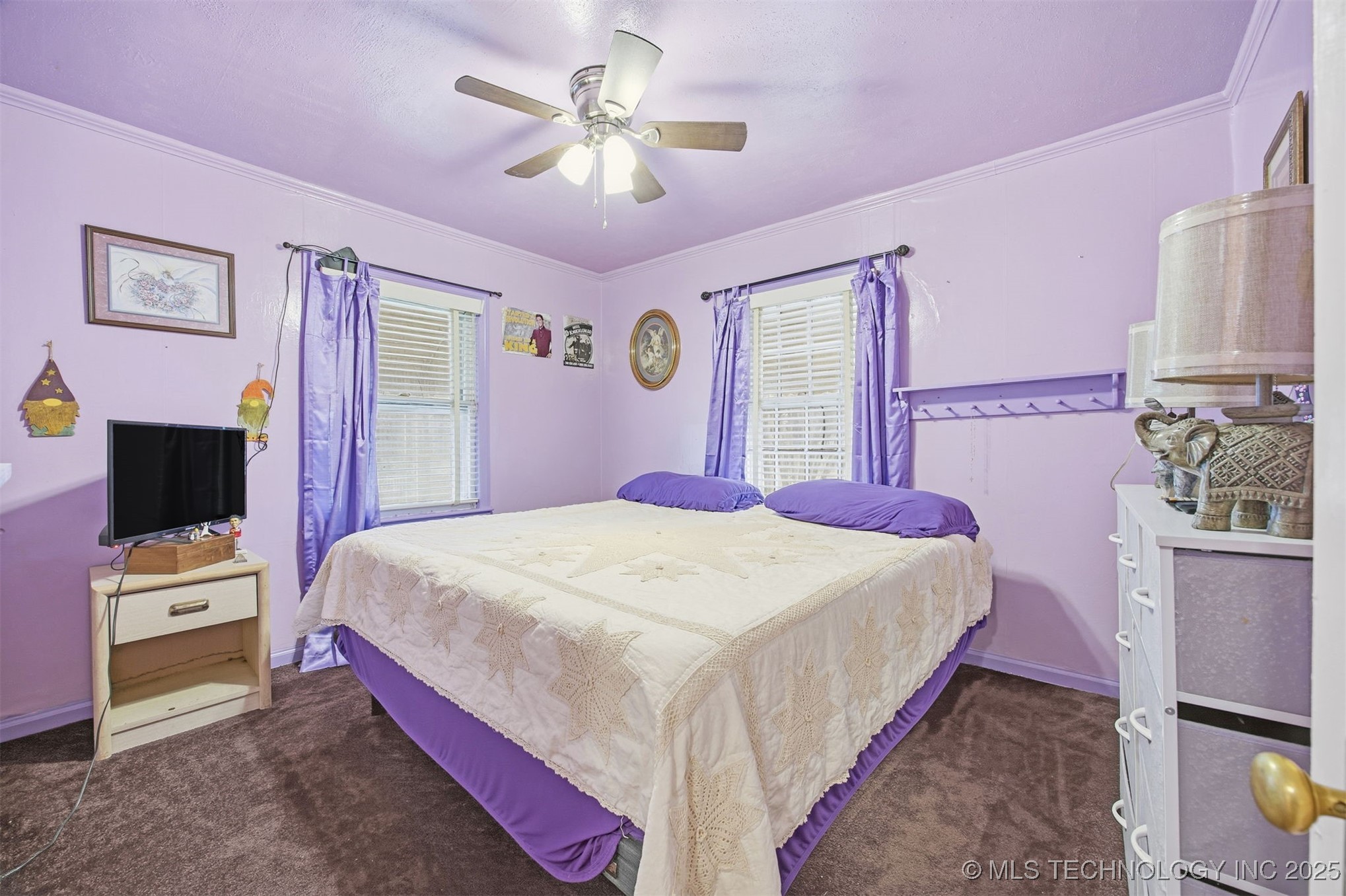 2317 W 47th Place