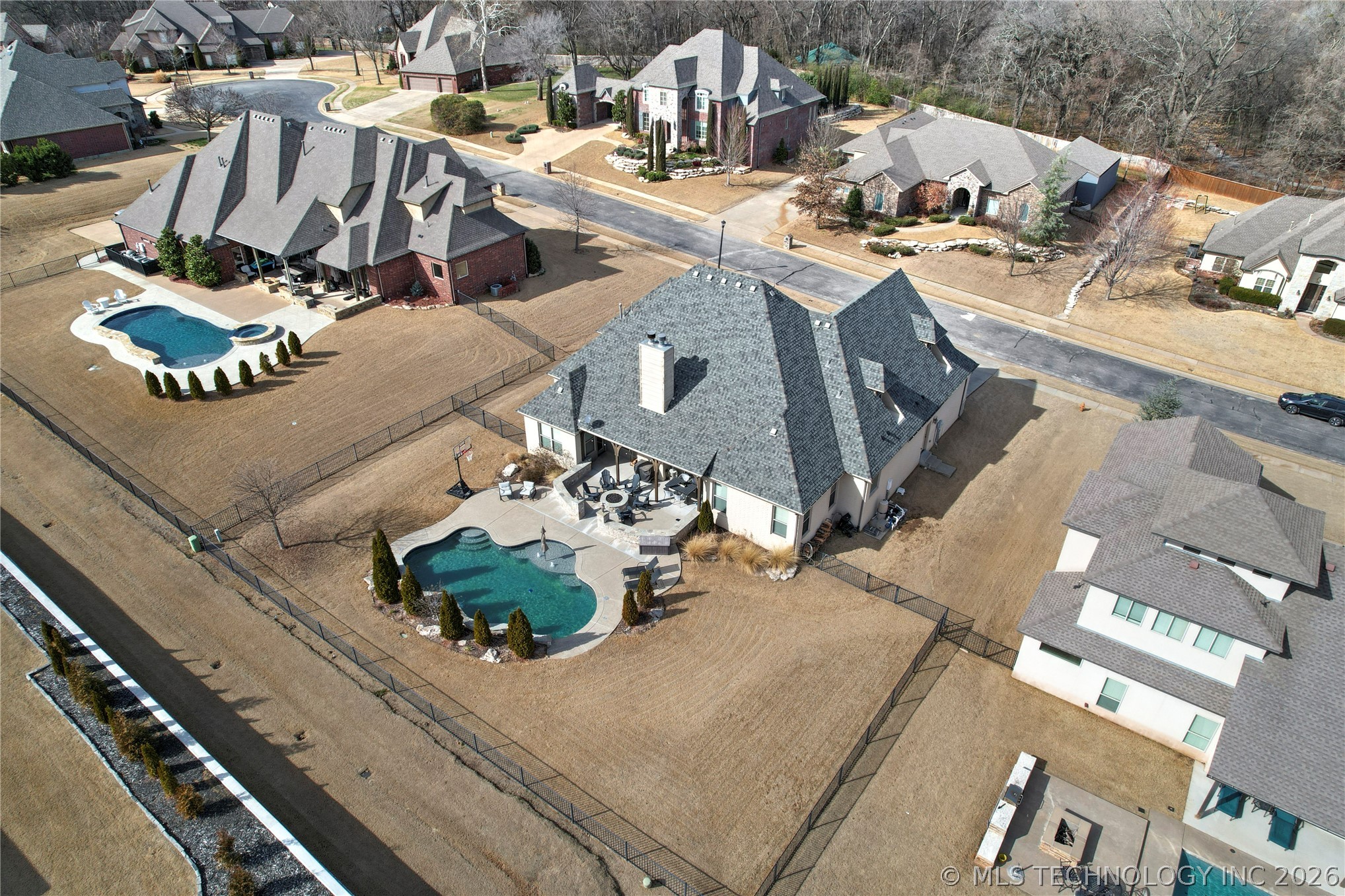 305 E Decatur Street