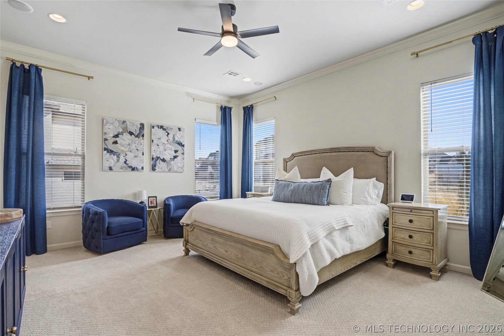 305 E Decatur Street