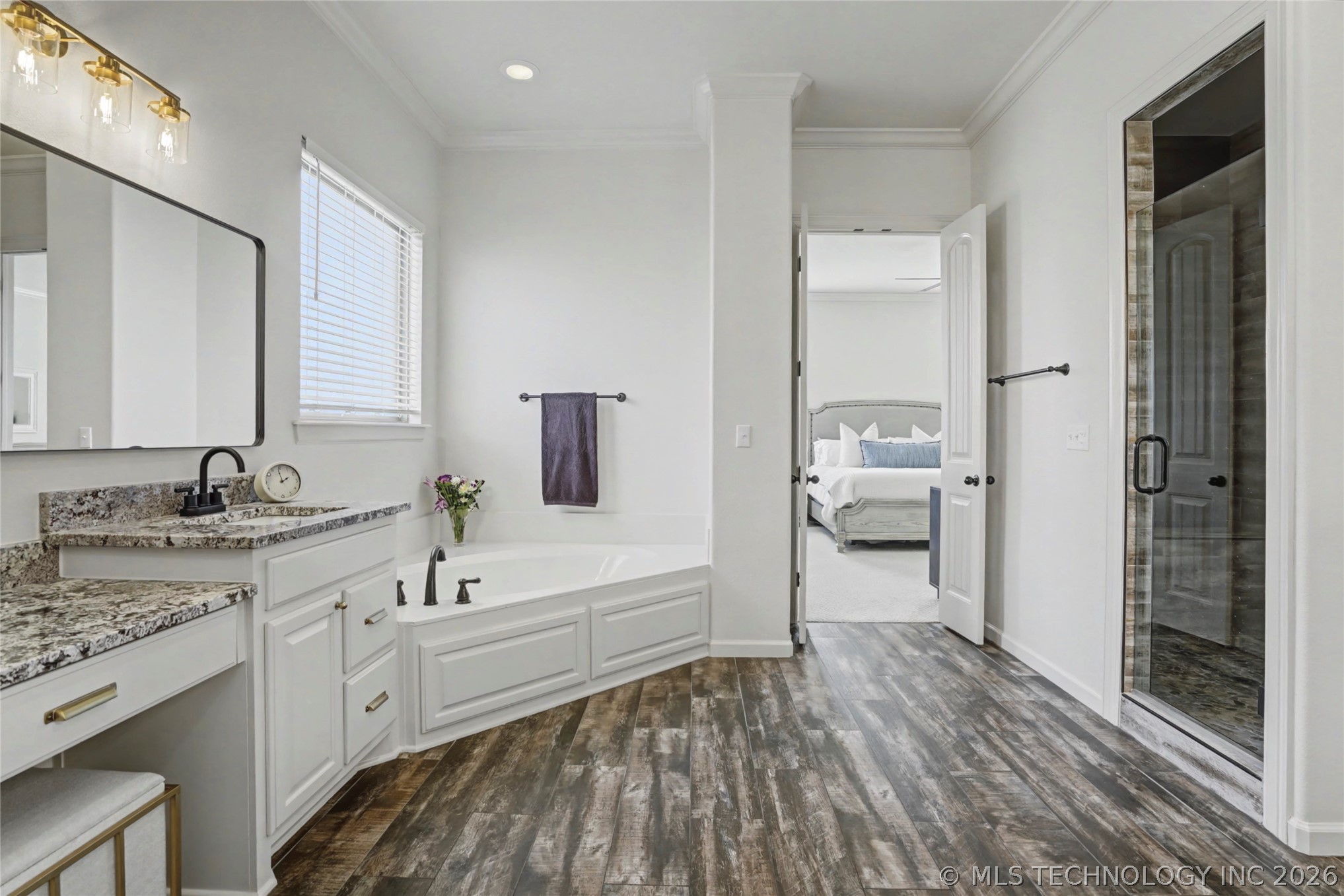 305 E Decatur Street