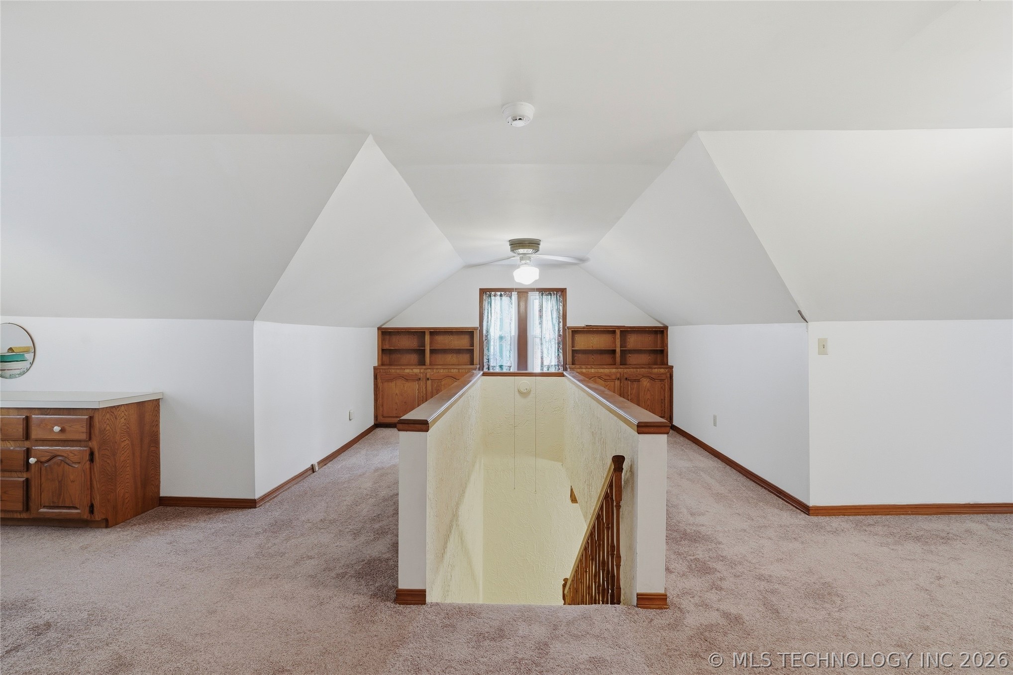 3523 E Admiral Court