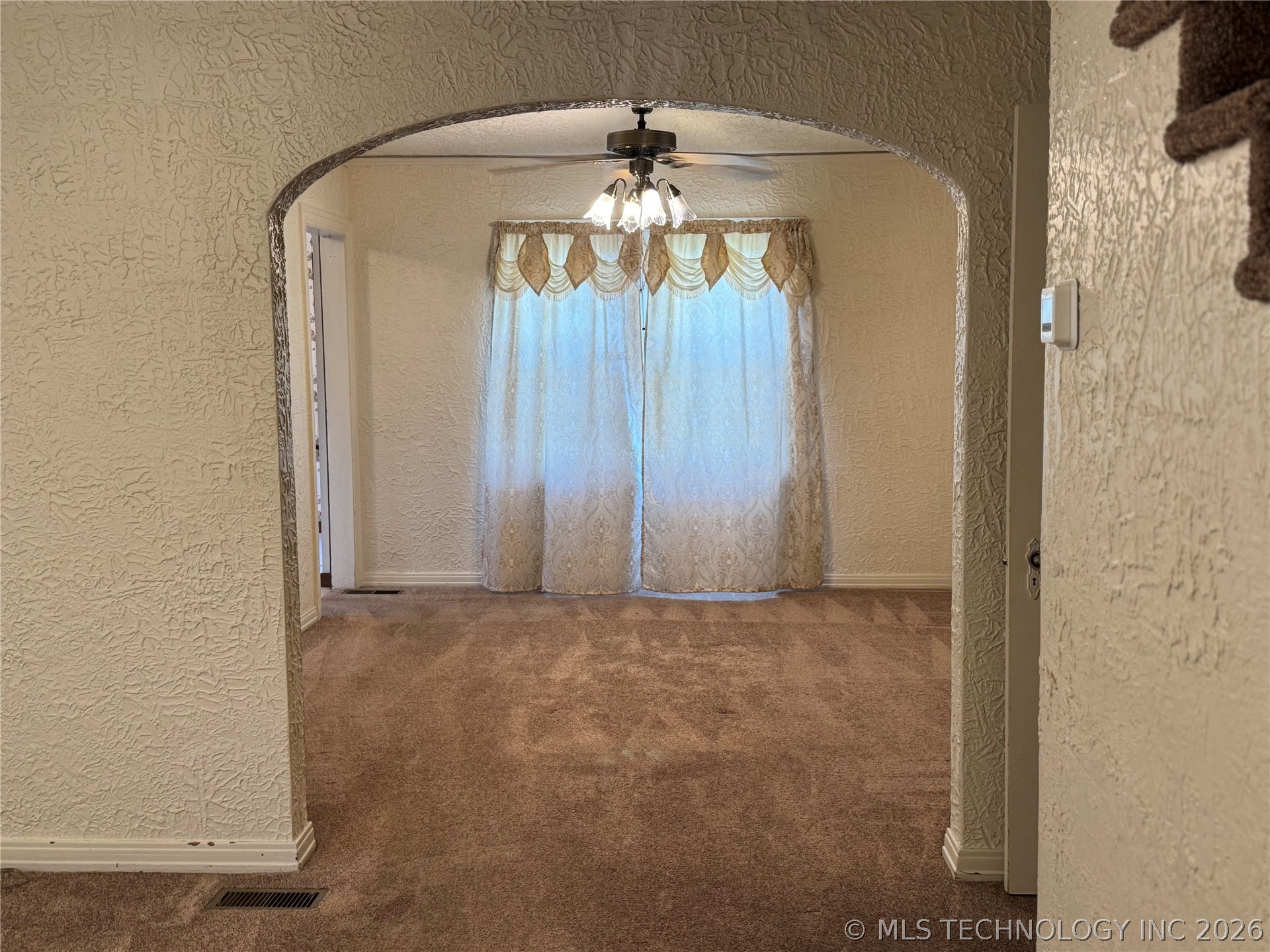 3523 E Admiral Court