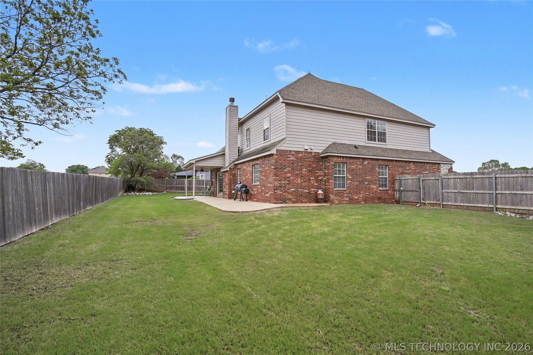 417 N Butternut Avenue