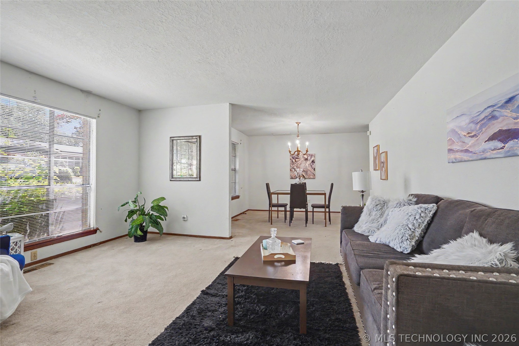 5706 S Columbia Place