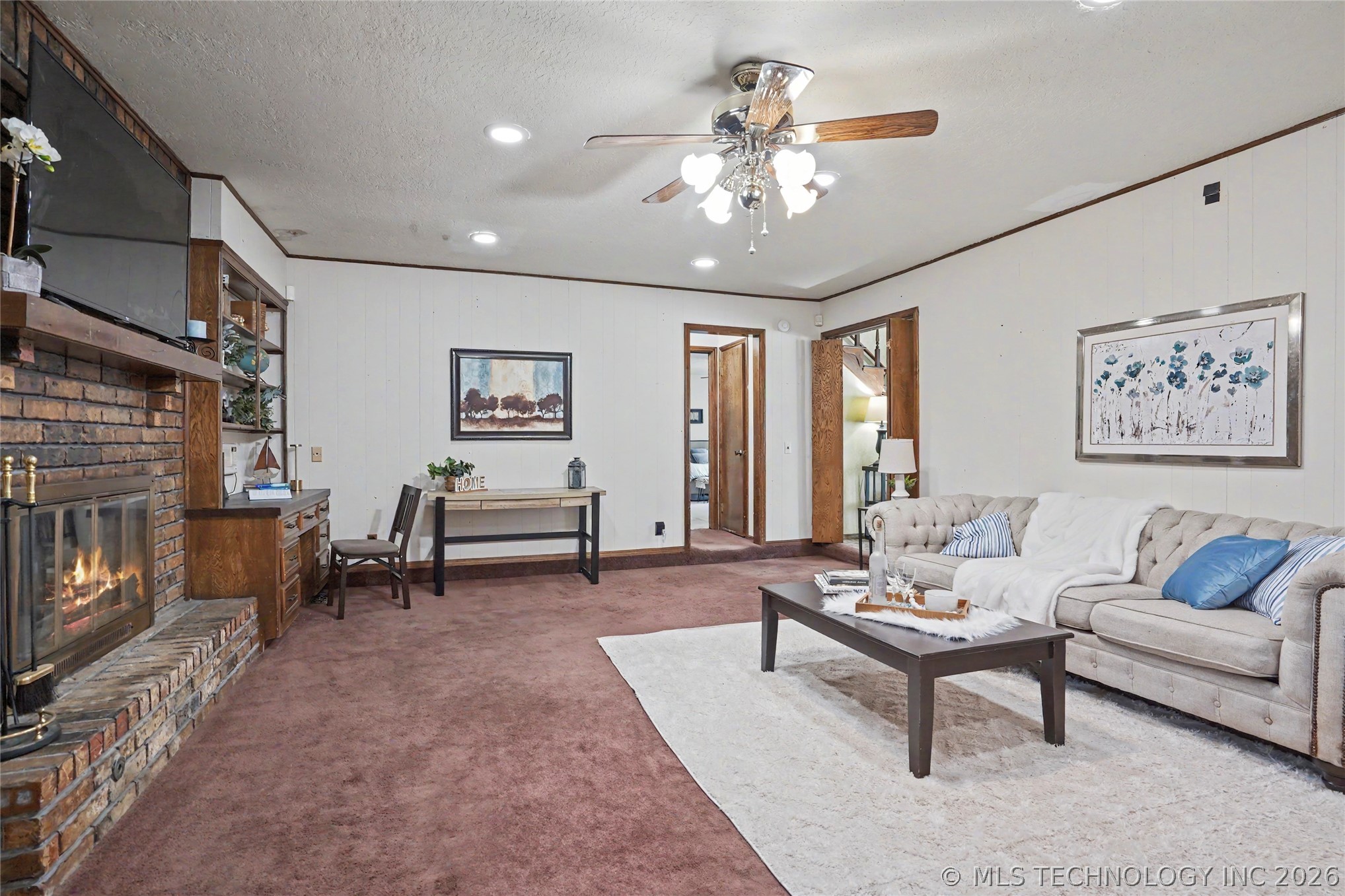 5706 S Columbia Place
