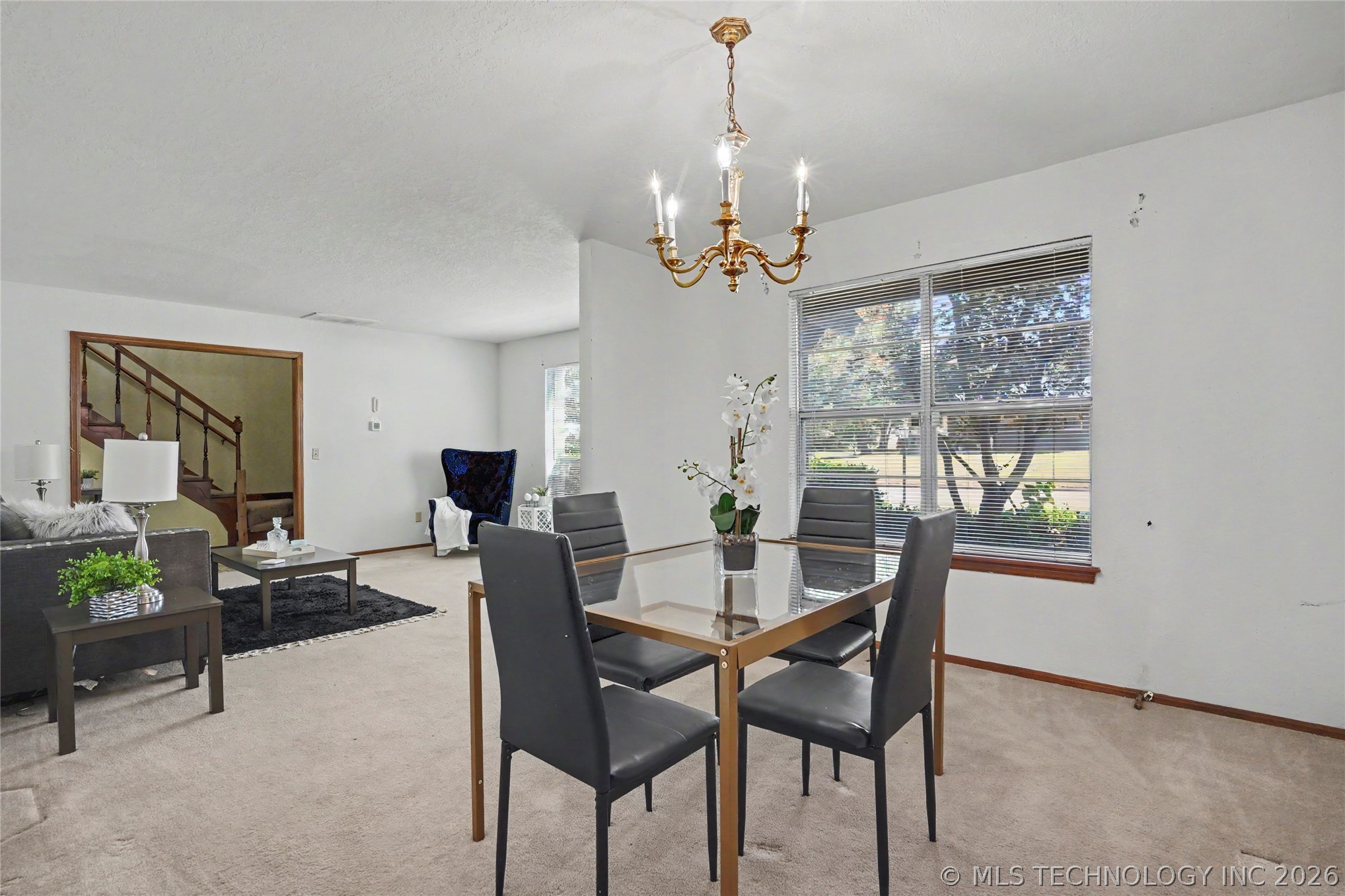 5706 S Columbia Place