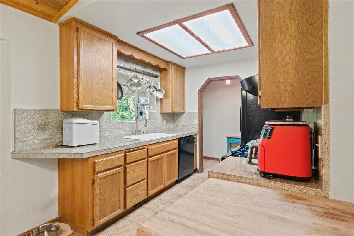 5284 Loch Leven Drive