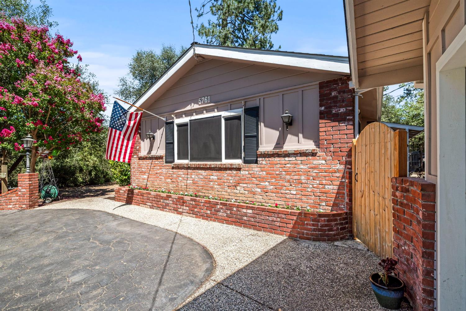 5761 Forest Lake Road