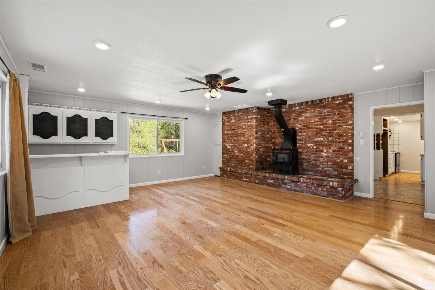 5761 Forest Lake Road