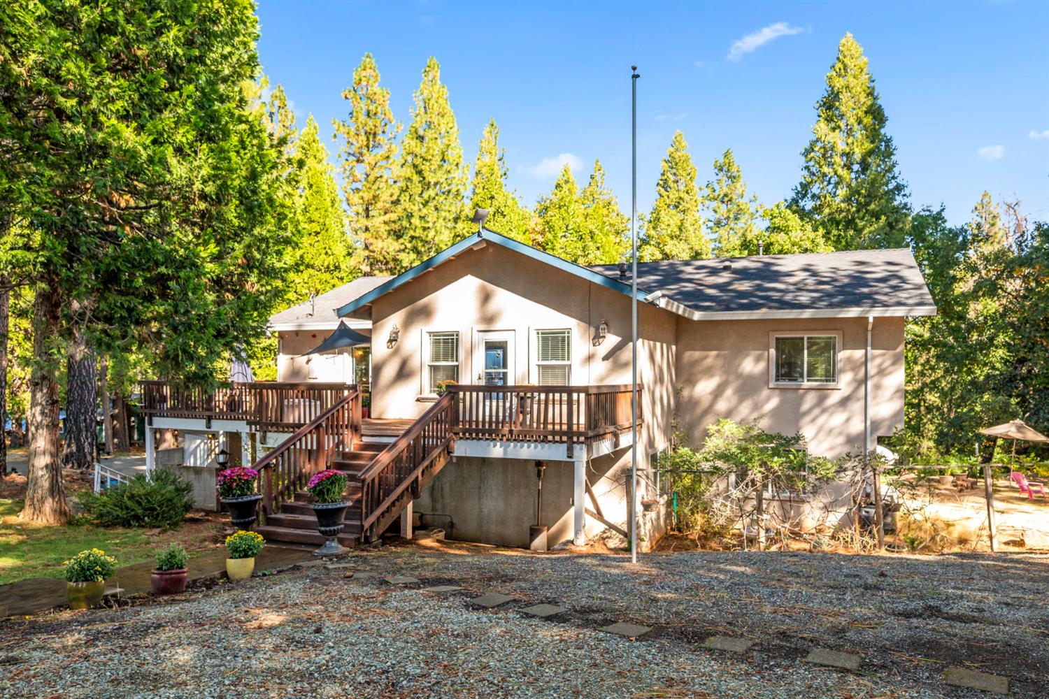 7501 Slug Gulch Road