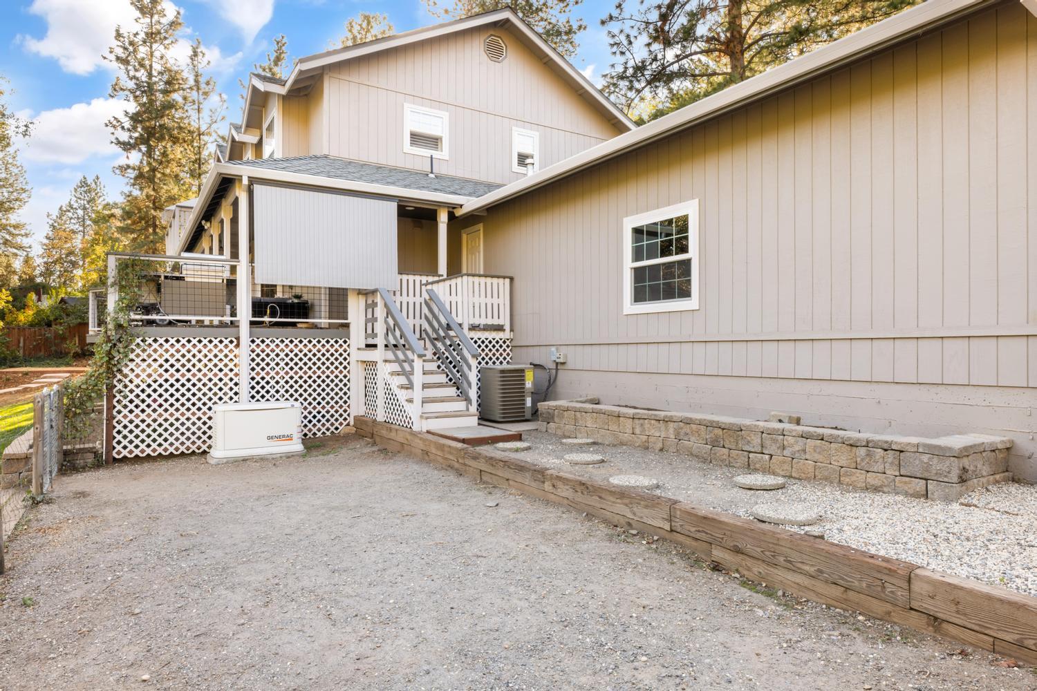 12071 Alta Sierra Drive