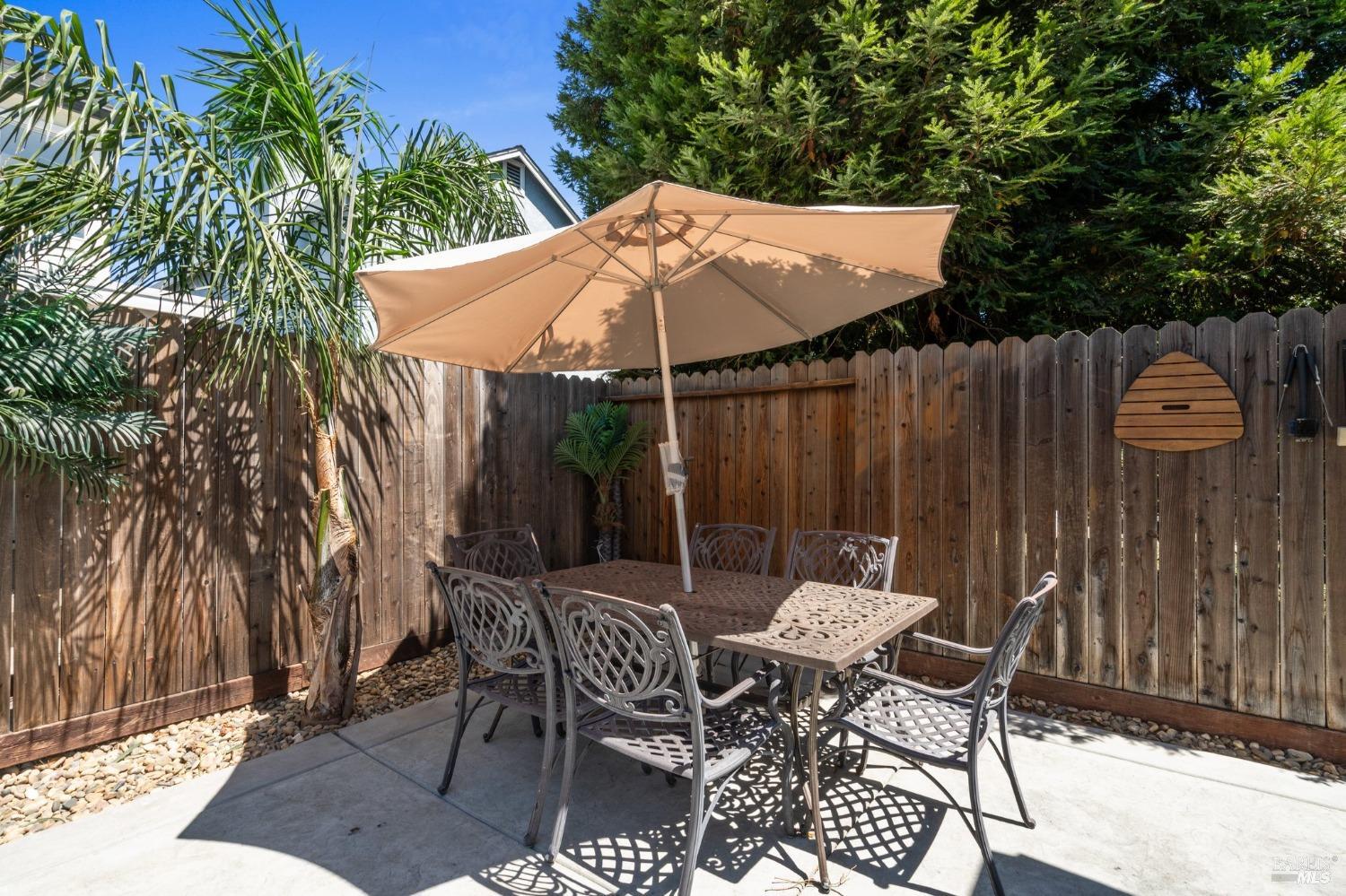 218 Clearbrook Court