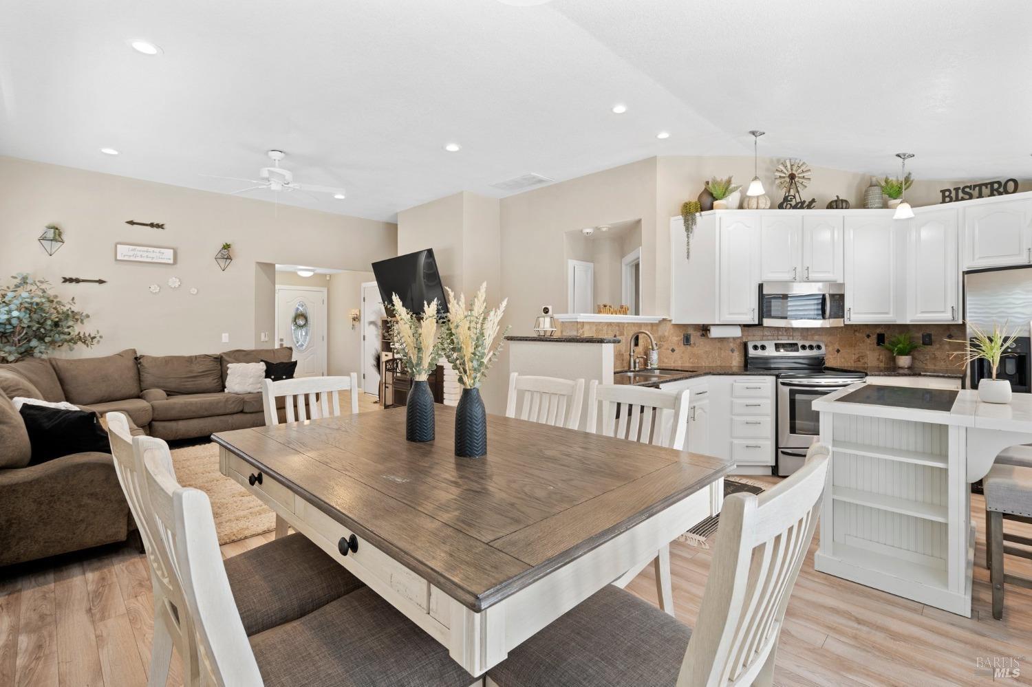 218 Clearbrook Court