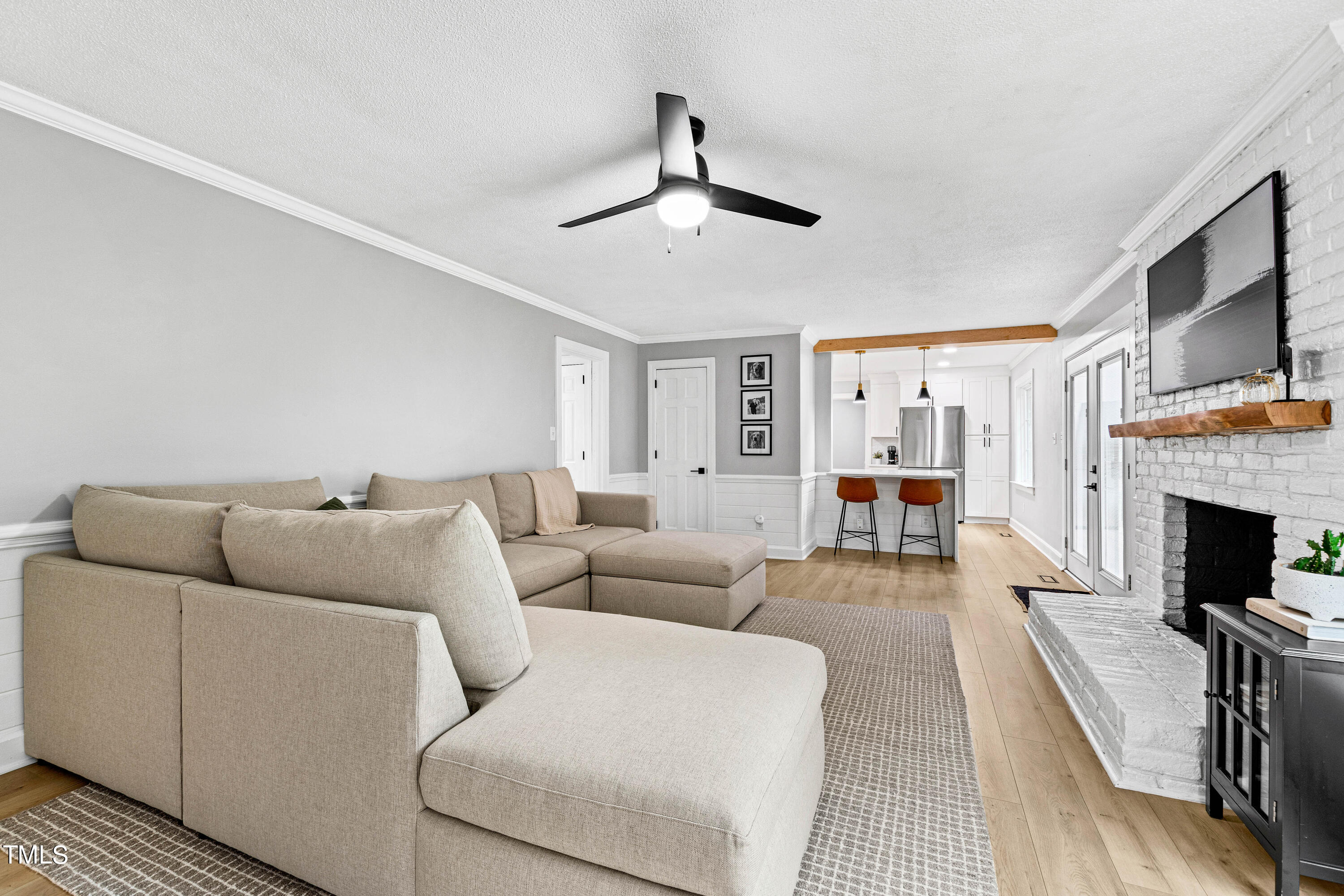 2105 Port Royal Road