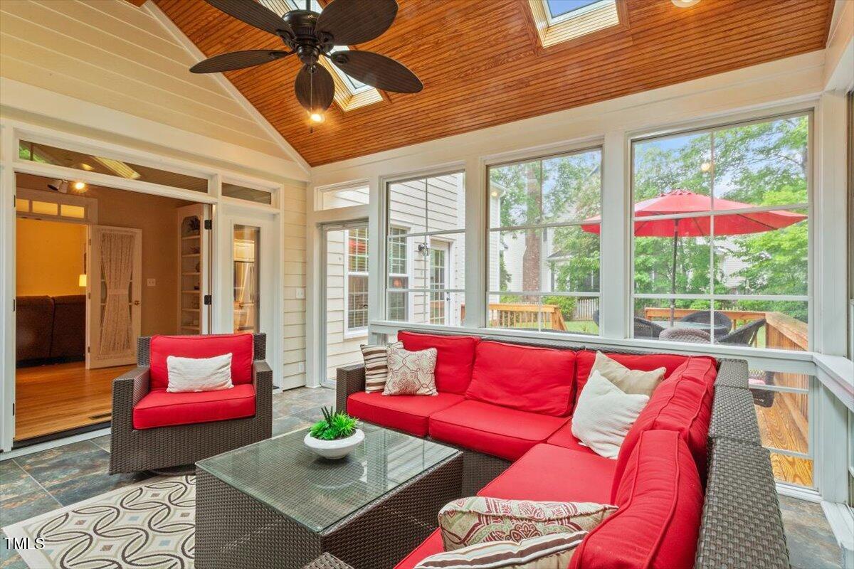 103 Rose Sky Court